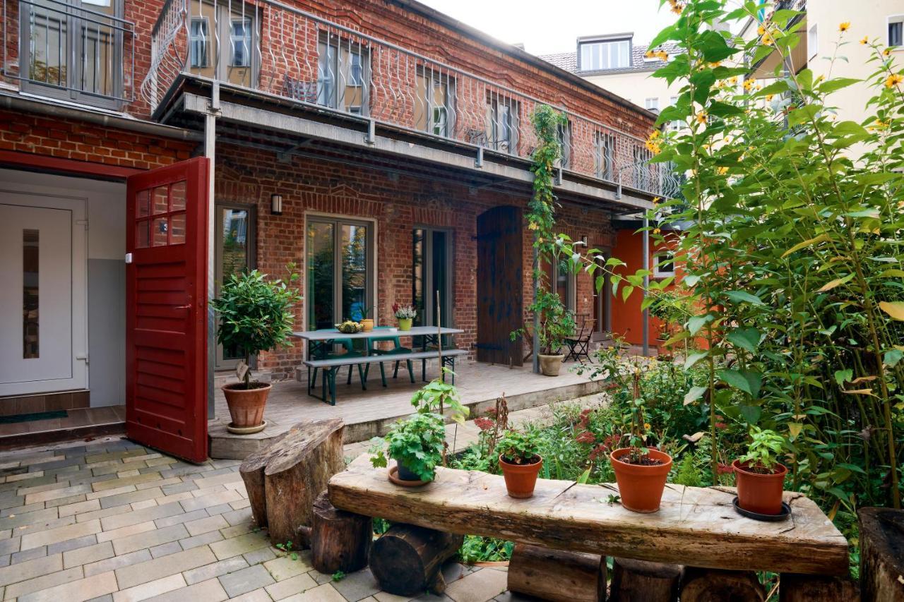 Beautiful And Cozy Remise For Up To 6 Guests Leilighet Berlin Eksteriør bilde