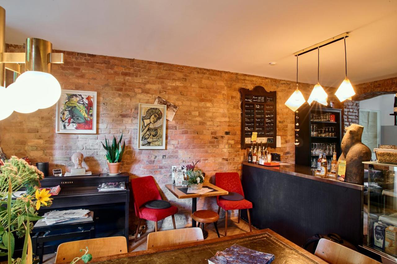 Beautiful And Cozy Remise For Up To 6 Guests Leilighet Berlin Eksteriør bilde